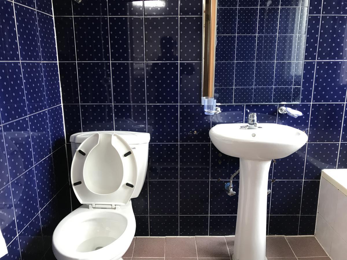 Huga Haus Hostel Сеул Екстериор снимка