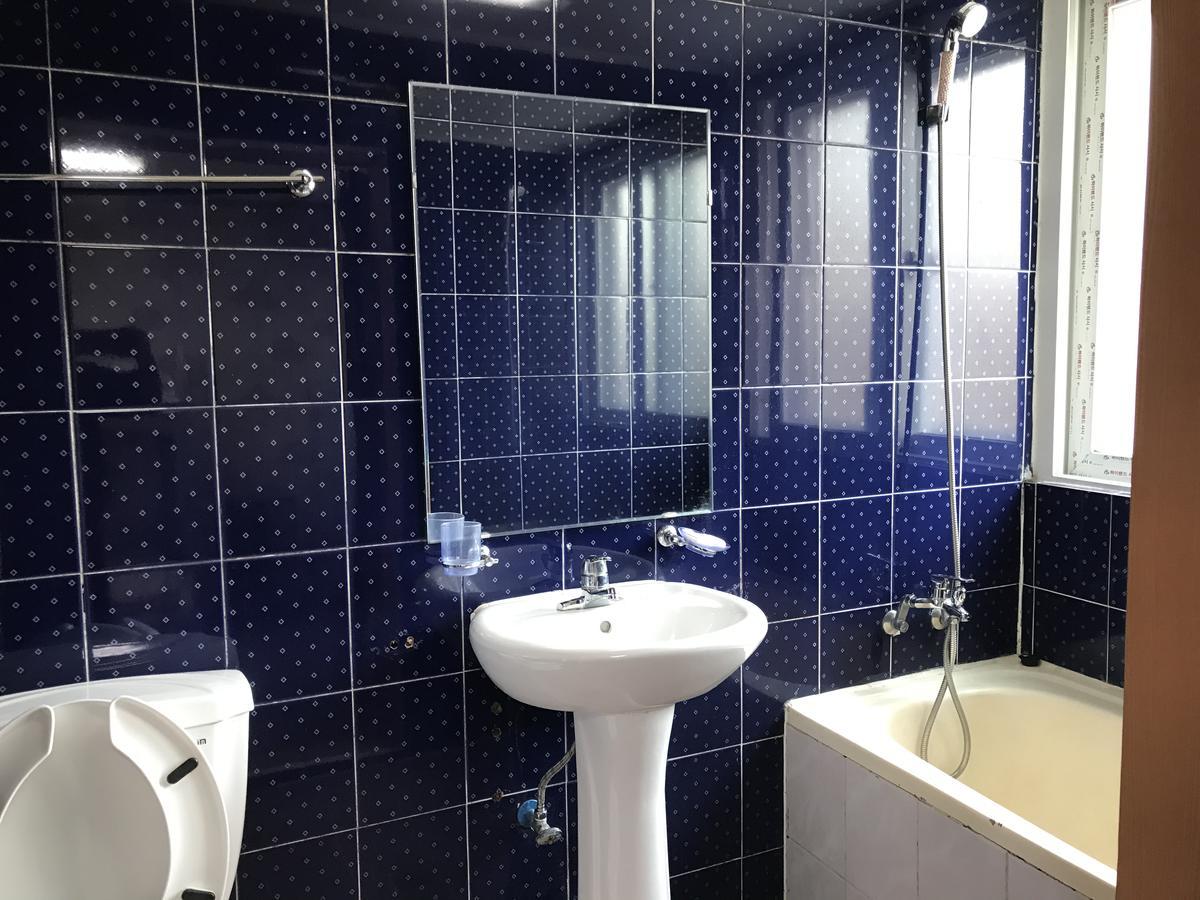 Huga Haus Hostel Сеул Екстериор снимка